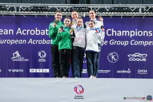 podium jr sfe06577 copia simone ferraro ph copia